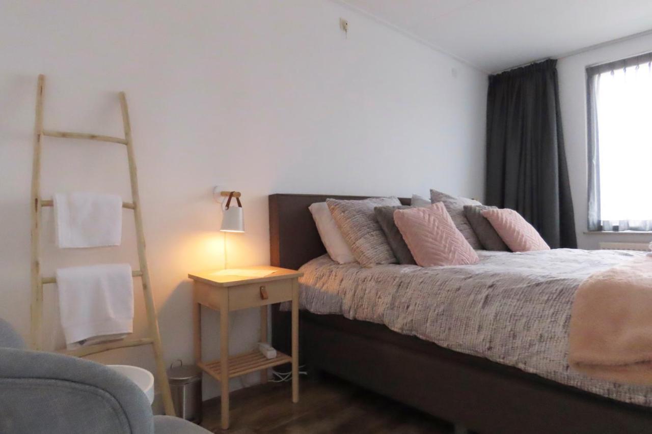 Bed And Breakfast Het Bureau Texel เดอ คุก ภายนอก รูปภาพ