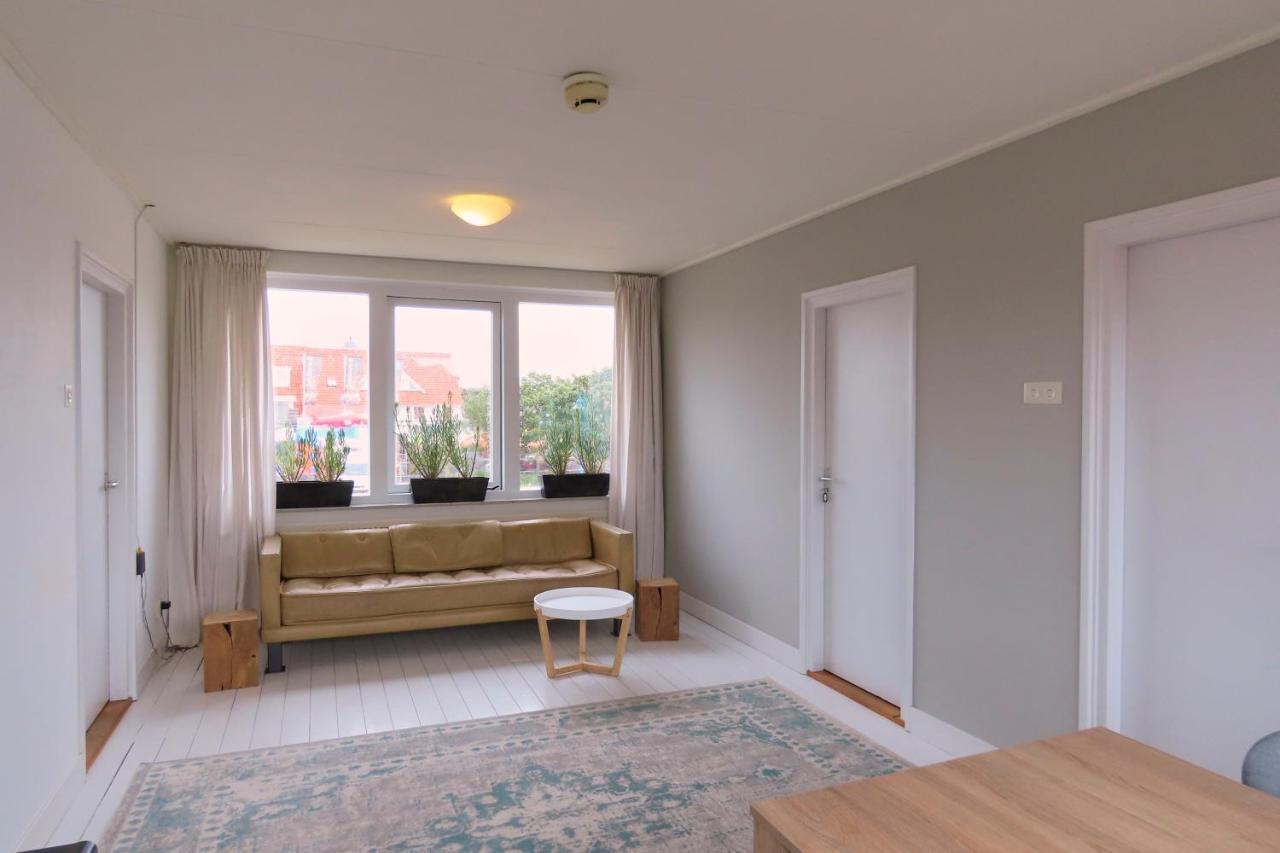 Bed And Breakfast Het Bureau Texel เดอ คุก ภายนอก รูปภาพ