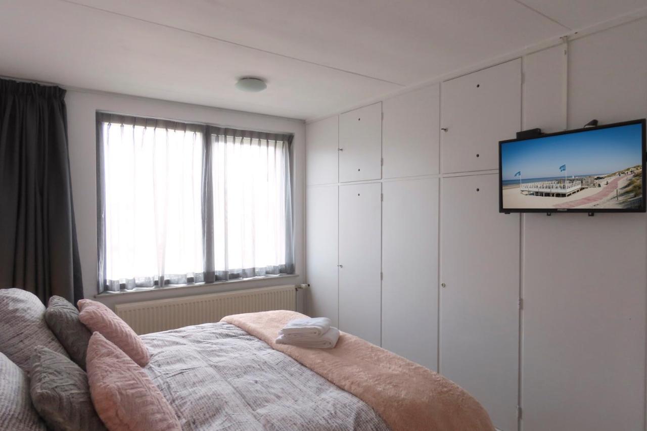 Bed And Breakfast Het Bureau Texel เดอ คุก ภายนอก รูปภาพ